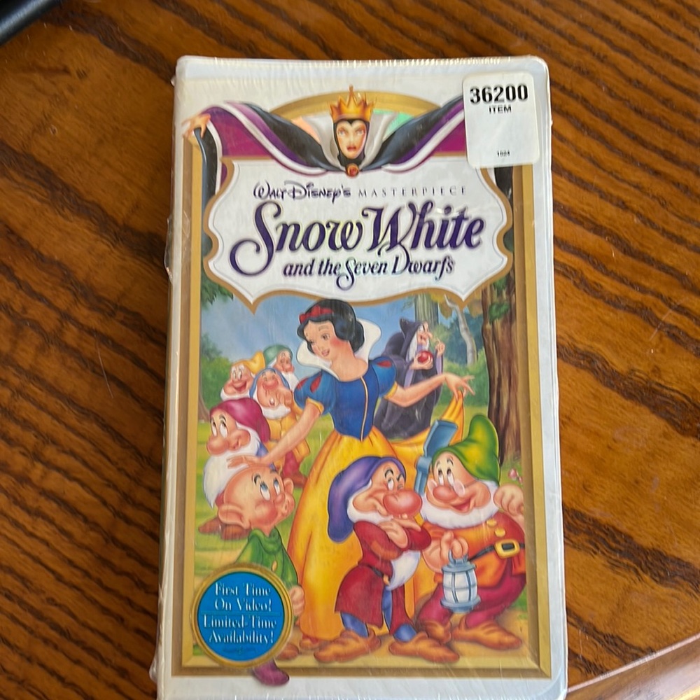 Disney Snow White vhs